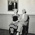 american_gothic-painter_s_sister_and_dentist.jpg