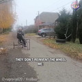 Elderly man builds bike with mechanical legs [1771149093747340].mp4