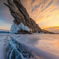 The_Monster_s_Fin-deepest_and_oldest_lake.jpg